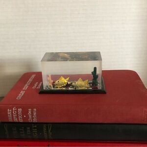 Vtg Reverse Carved Lucite Aquarium